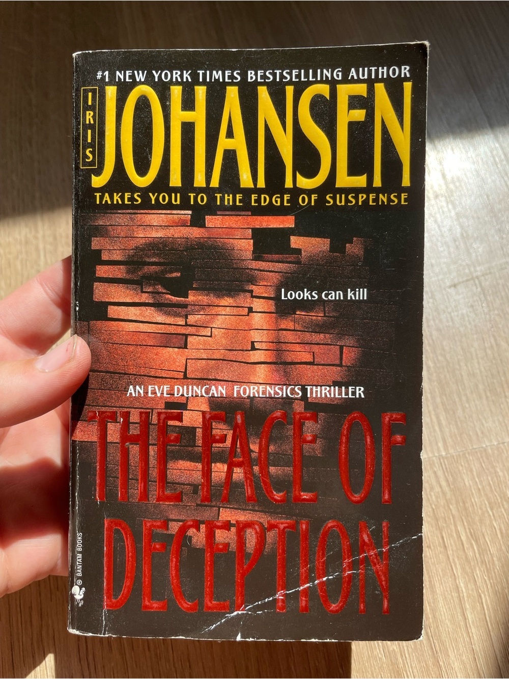 The Face of Deception book by #1 New York Times bestselling author Iris Johansen